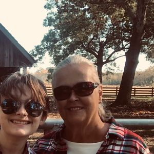 Meet your Posher, Jacklyn